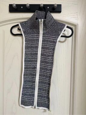 $268 Veronica Beard Striped knit Dickey Jacket insert light blue white dual zip